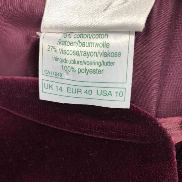 VTG Laura Ashley Long Sleeve Velvet Dress Apx Sz 6 Buttons Scalloped Neck Maroon - Picture 6 of 6